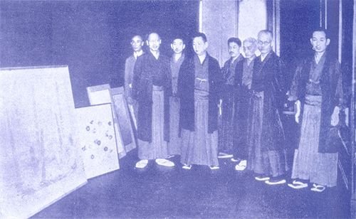 1936年(昭和11年)上の美術館にて，日本大学芸術科主催全国中等学校展覧会（松原寛_左から２人目）
